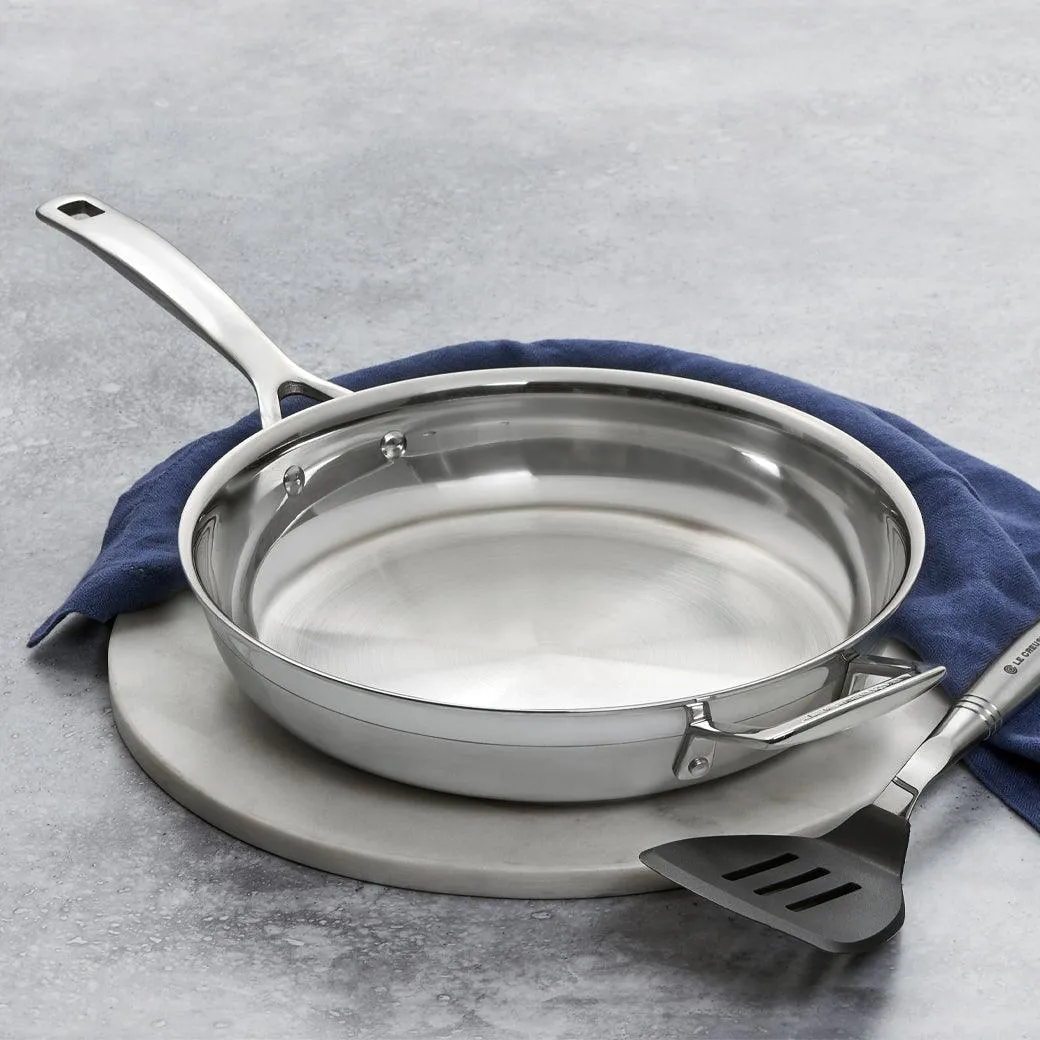 Le Creuset 2 Piece Set (8″ Fry Pan & 10″ Fry Pan)