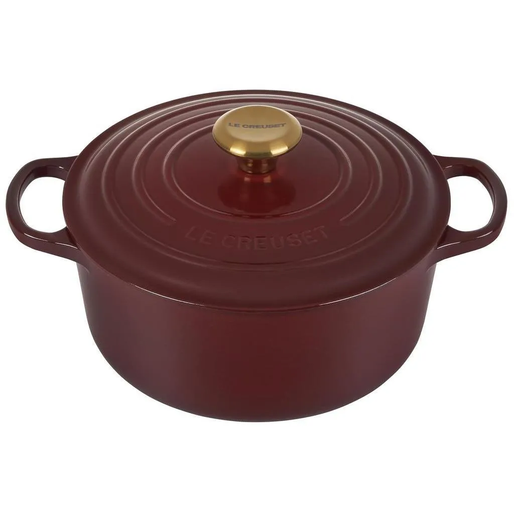 Le Creuset 4.5 qt Enameled Cast Iron Signature Round Dutch Oven