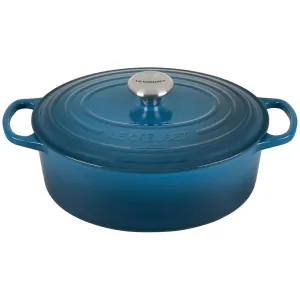 Le Creuset 5 qt Signature Oval Dutch Oven