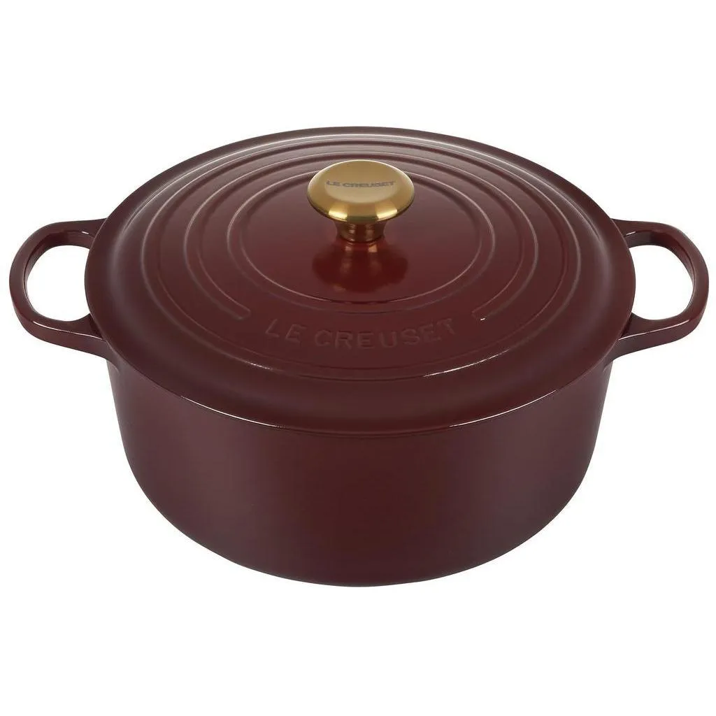 Le Creuset 6.75 Qt. Enameled Cast Iron Signature Oval Dutch Oven