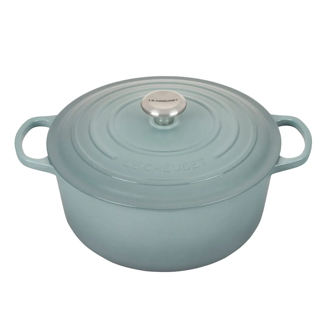 Le Creuset 7.25 qt Enameled Cast Iron Signature Round Dutch Oven