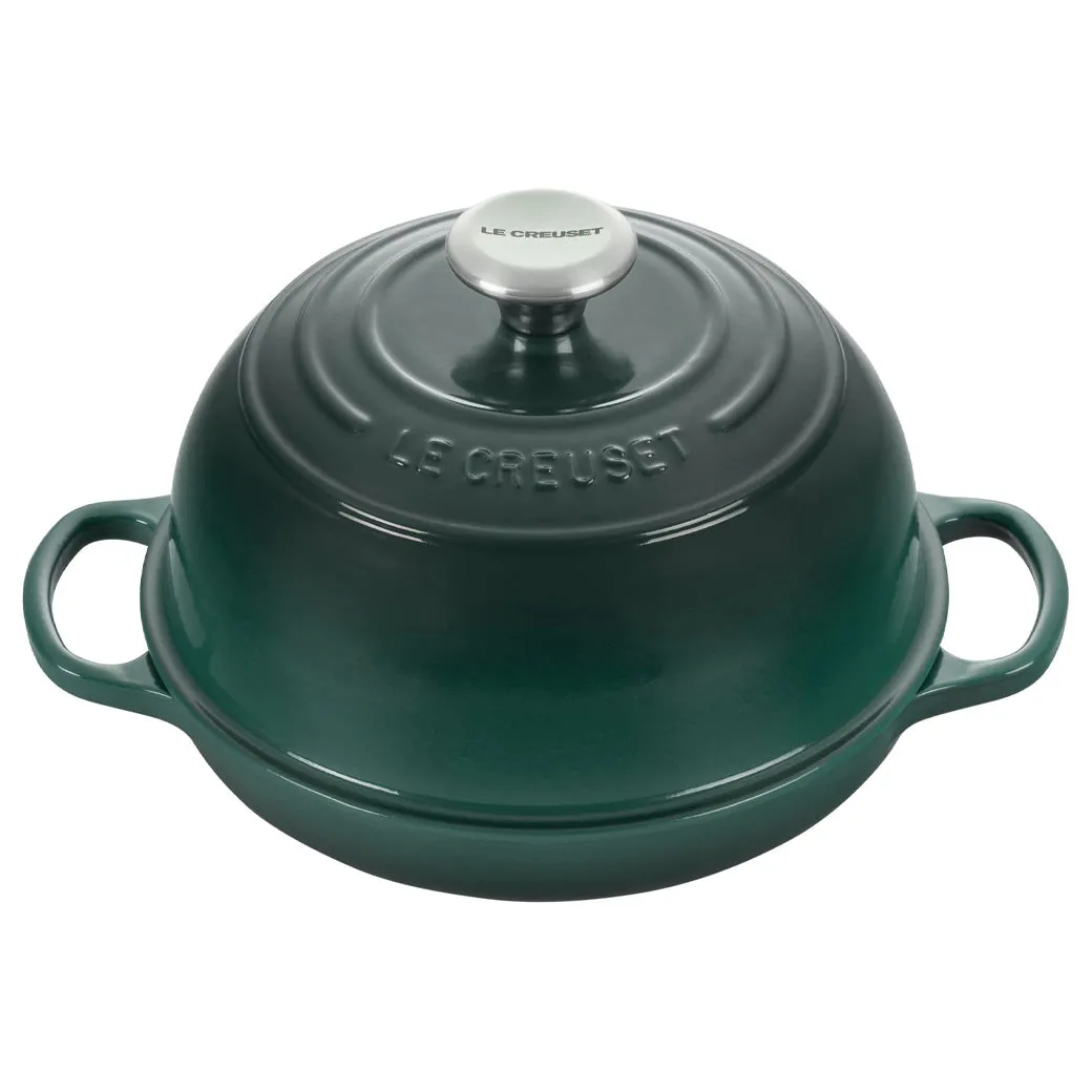 Le Creuset 9.5″ (1.75 qt.) Signature Bread Oven