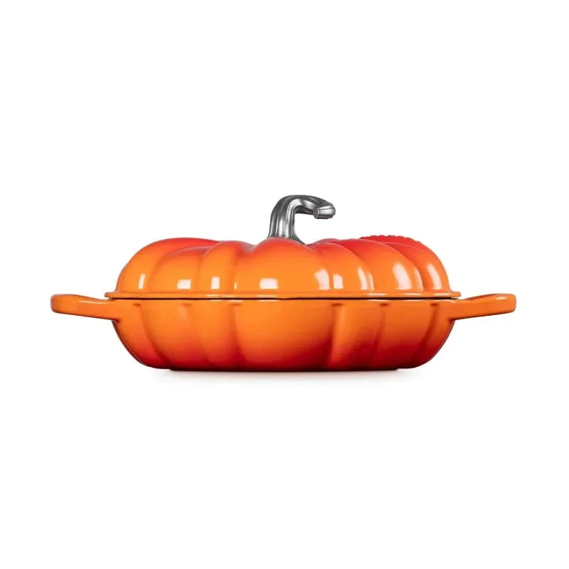 Le Creuset Pumpkin Shallow Casserole Volcanic 28cm