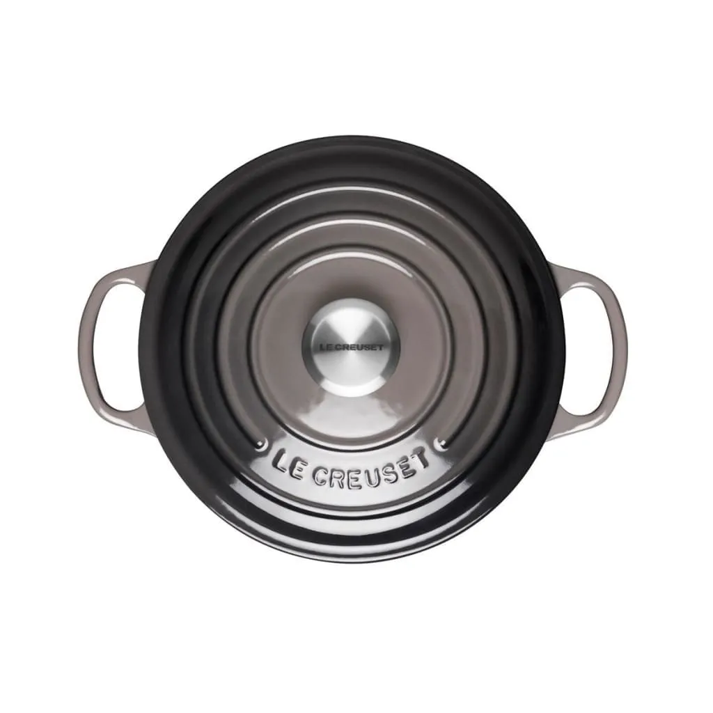 Le Creuset Signature Cast Iron Round Casserole