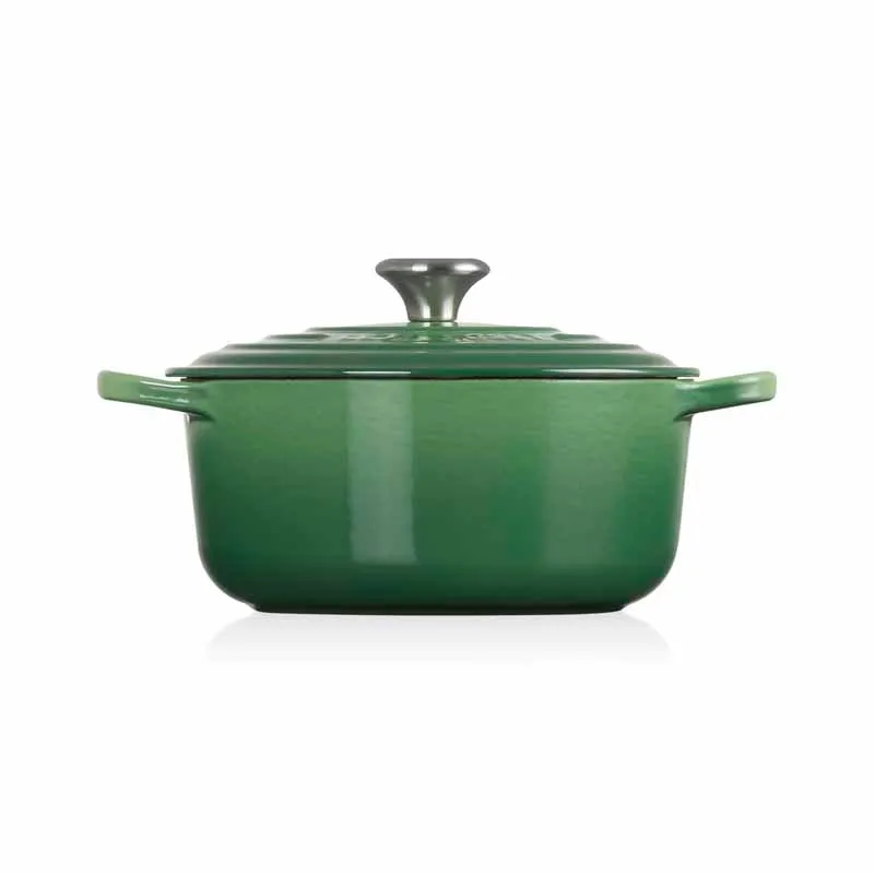 Le Creuset Signature Cast Iron Round Casserole