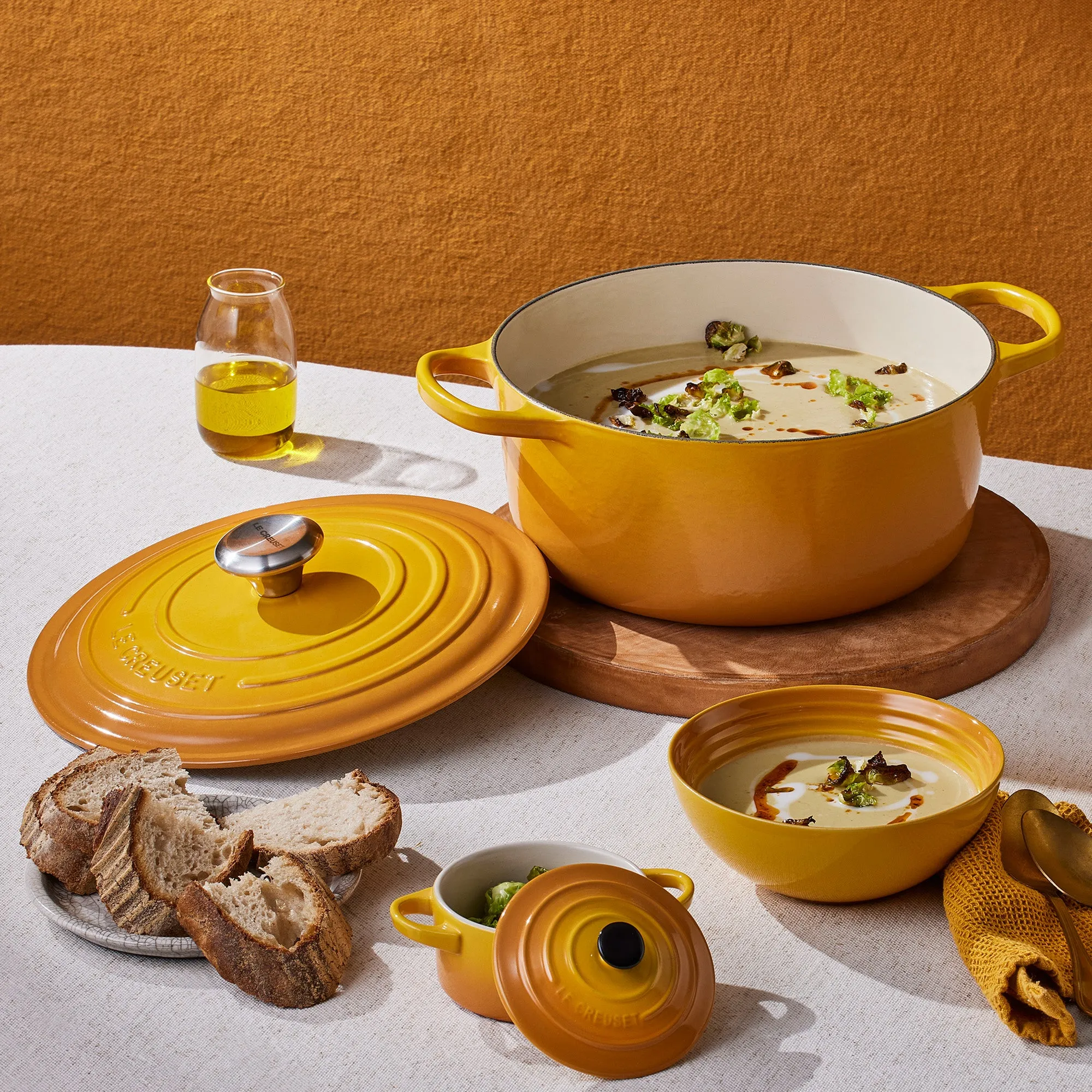 Le Creuset Signature Cast Iron Round Casserole